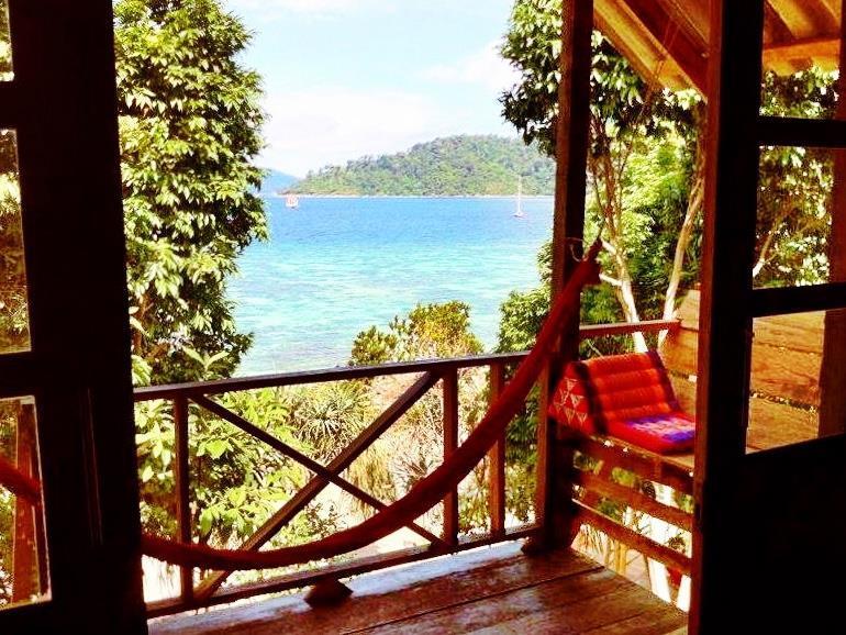 Pitiusas Beach Resort Koh Lipe Bagian luar foto