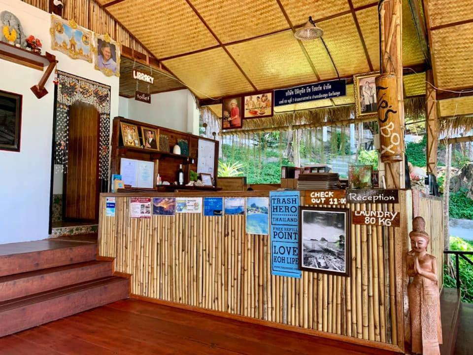 Pitiusas Beach Resort Koh Lipe Bagian luar foto